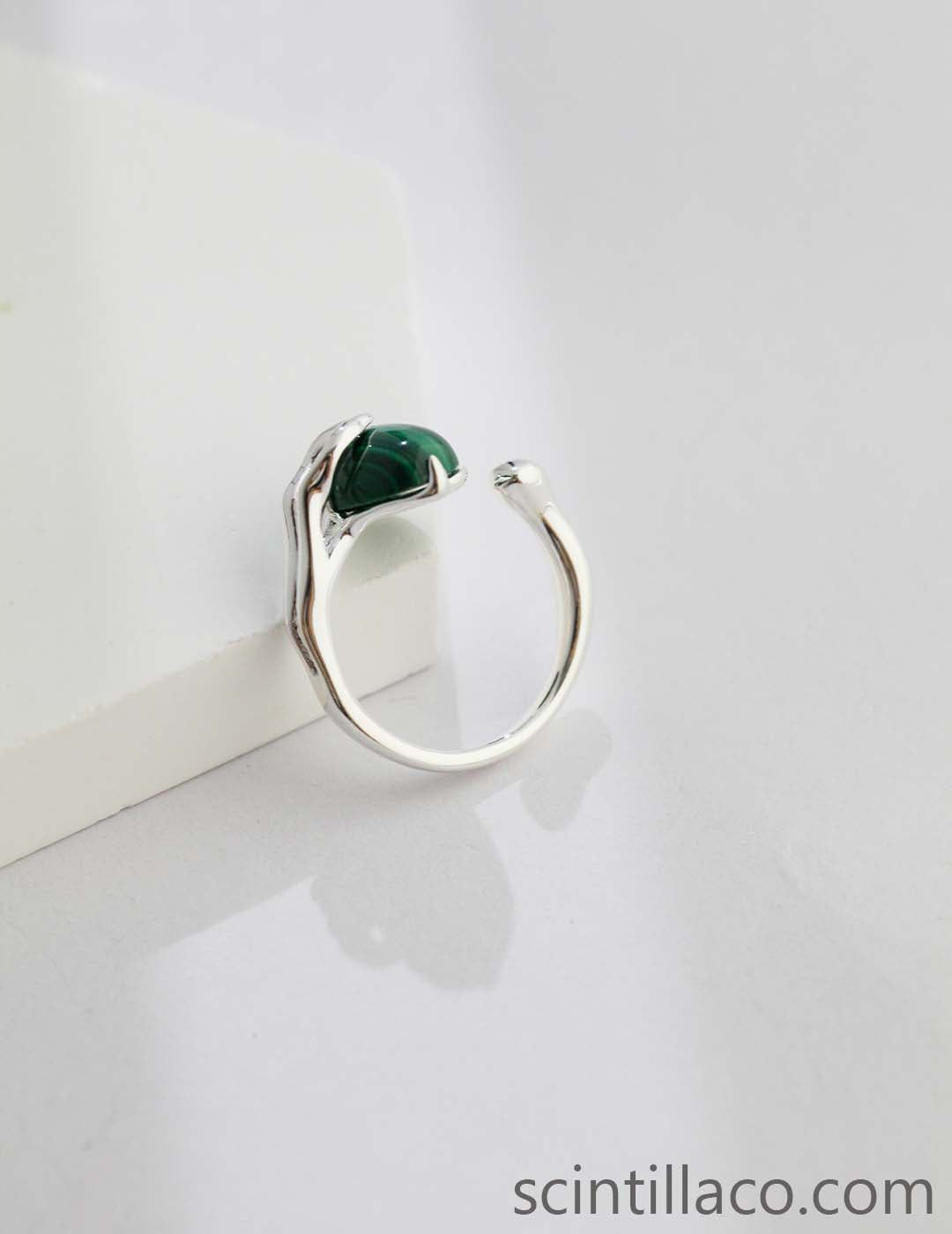 White Gold Color Ring With Black Agate/Malachite