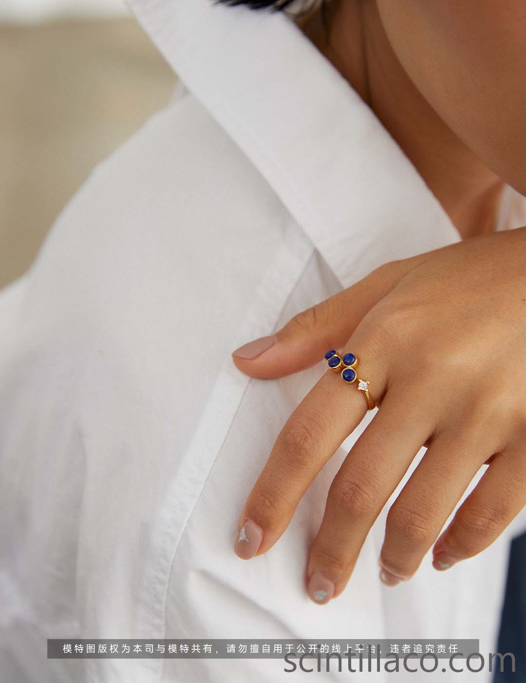 Golden Color Ring with Lapis Lazuli