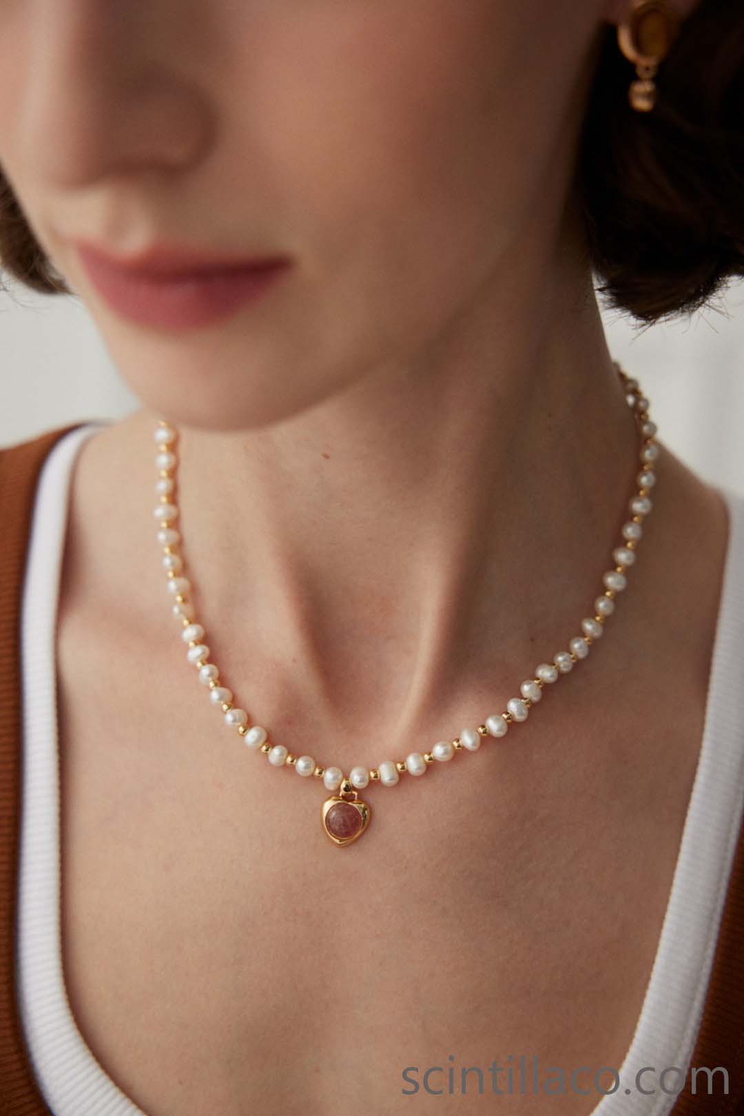 Golden Color Necklace with Pearl and Rose Quartz